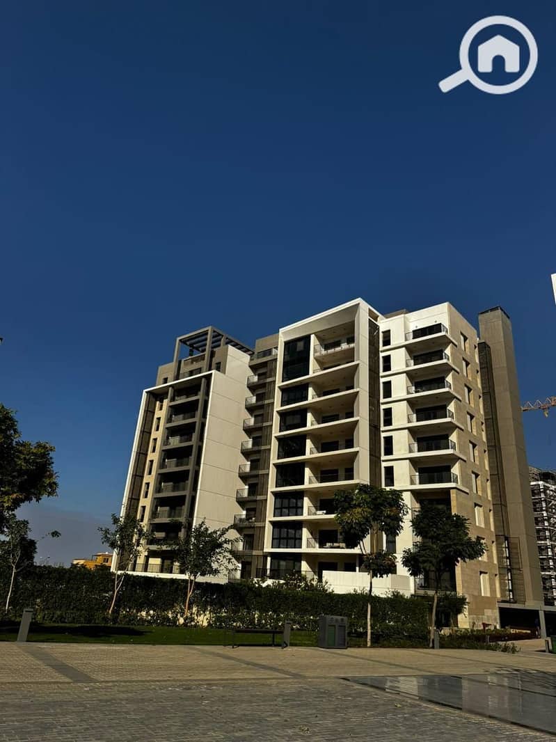 8 WhatsApp Image 2025-05-10 at 14.39. 35 (1). jpeg