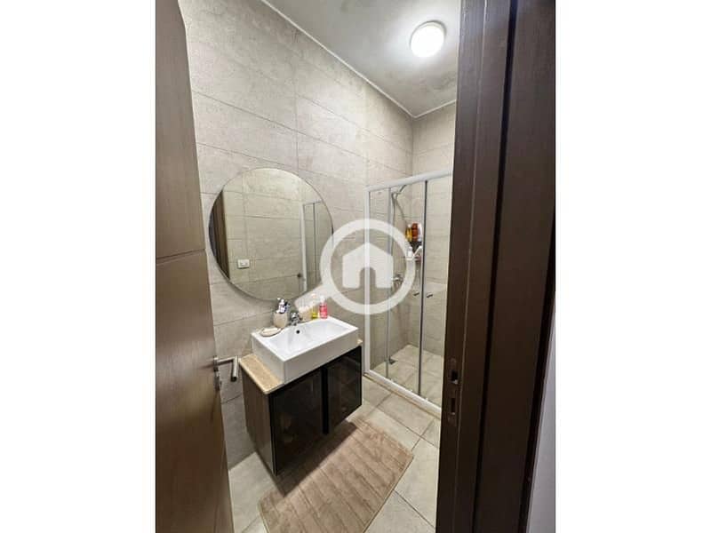 6 8bb99554-5210-4ef8-a1ec-41b63cca5b01. jpg