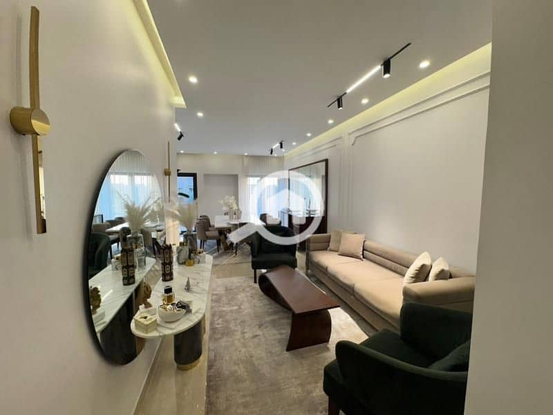 11 db929ee9-4e64-49a5-8f49-bf42e15f14e0. jpg