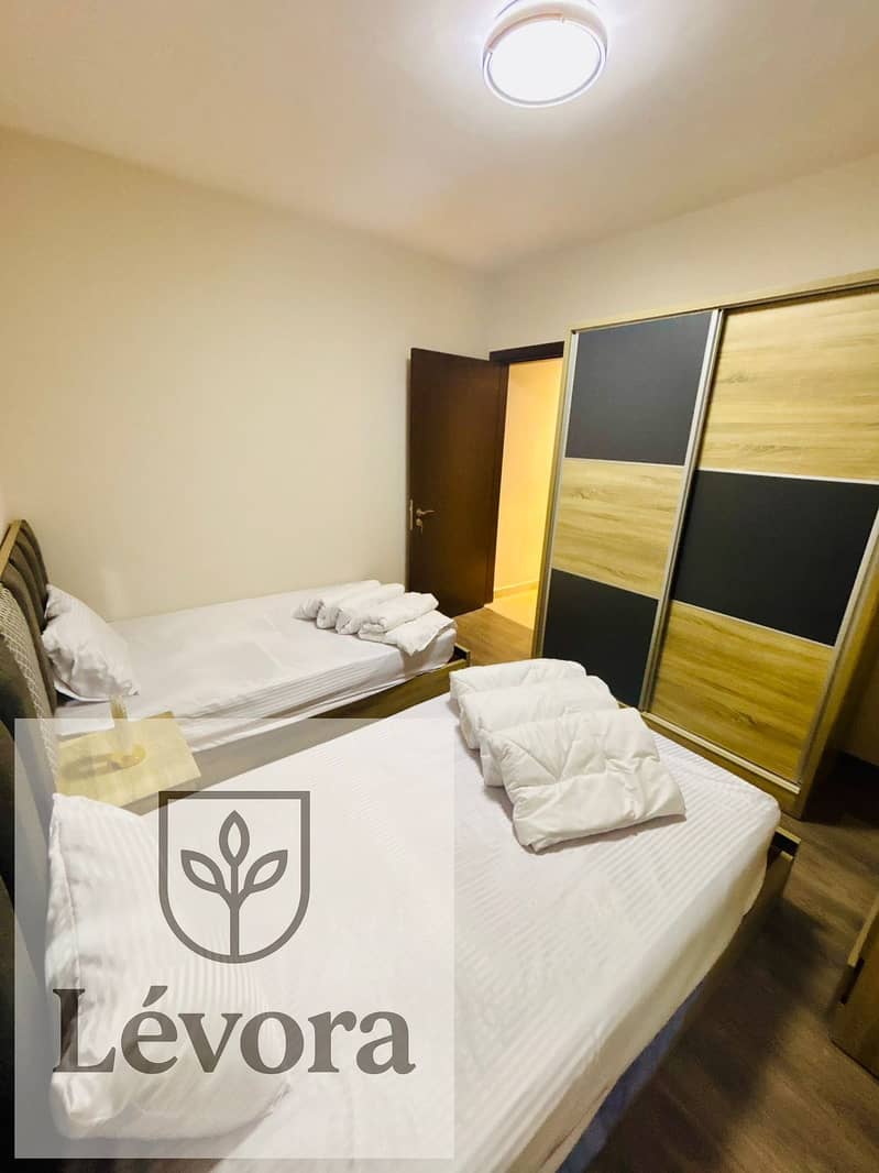 6 WhatsApp Image 2025-12-14 at 22.43. 59 (1). jpeg