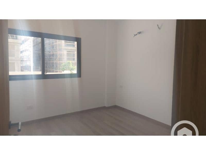 3 08801e48-1c36-489b-9aab-9a0ed151366d. jpg