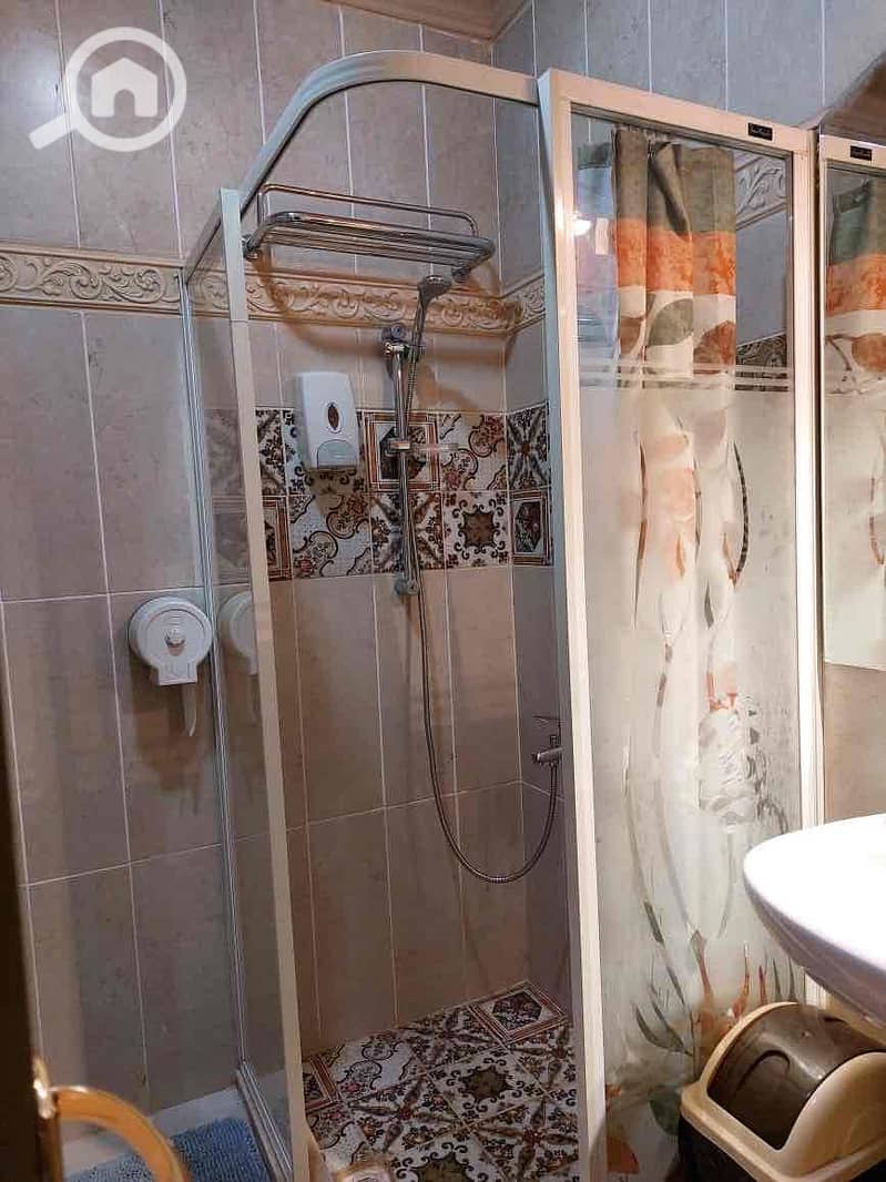 9 6bbcbadb-2c1f-4657-9be0-6c22f10fc402. jpg