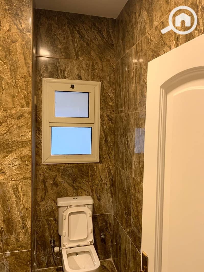 5 440d662a-0fc1-4c80-8a16-926eafa09a48. jpg