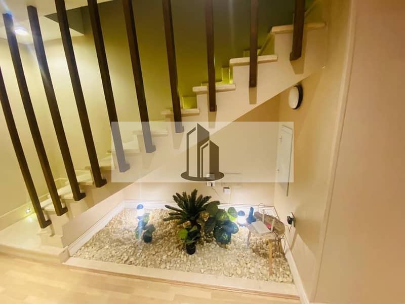 3 WhatsApp Image 2025-12-13 at 11.42. 50 AM. jpeg