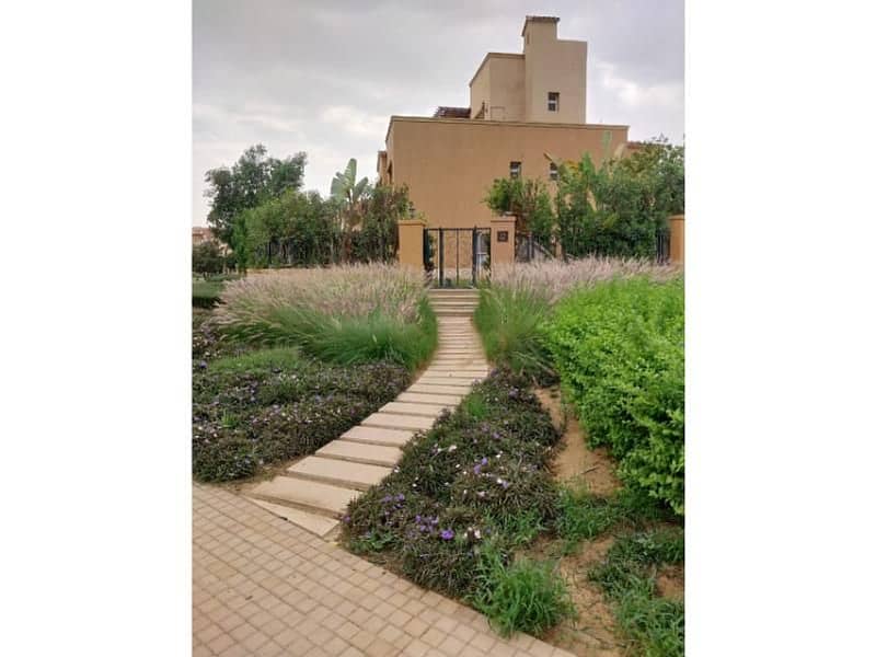 40b4aee0-06c4-492b-912b-75f4b1e54bab. jpg 40b4aee0-06c4-492b-912b-75f4b1e54bab. jpg