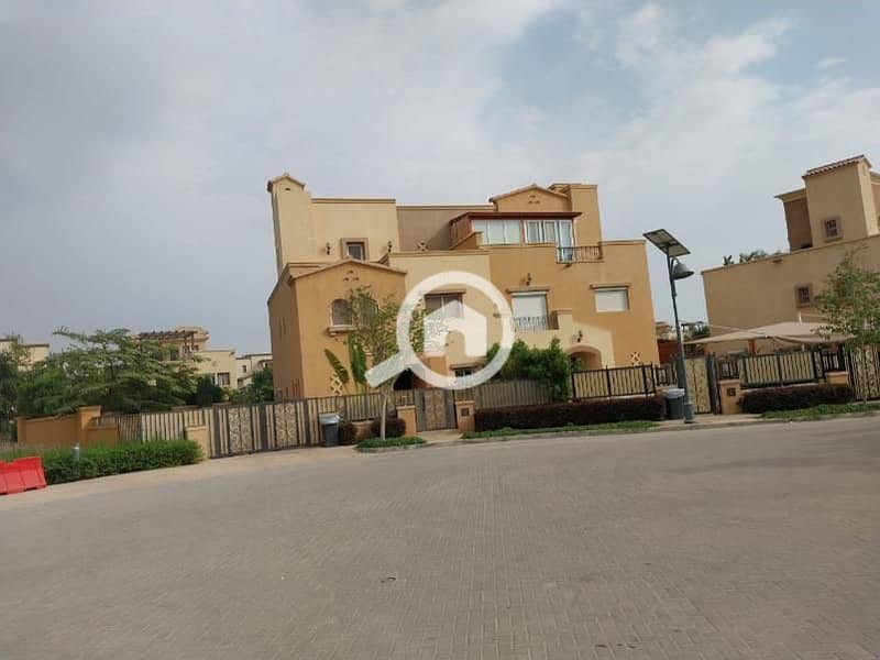 4 1b547bae-f176-4987-8a2a-3d8fe7e63f54. jpg