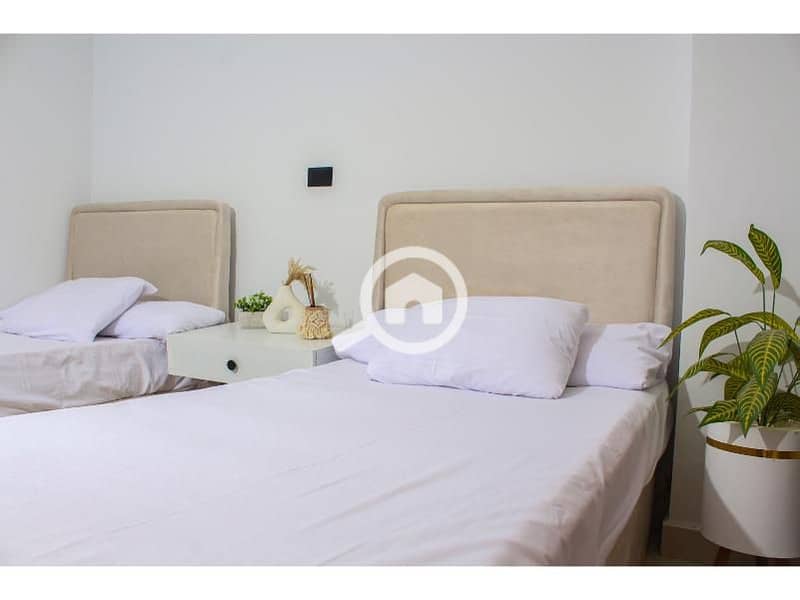 6 6ca8b4fe-2e82-47fe-be52-723bccf5cf38. jpg