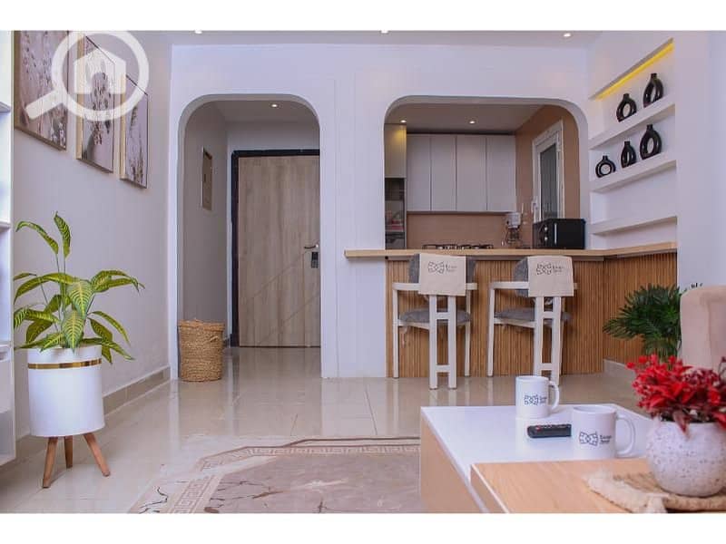 8 5212a3b4-206c-43af-8739-b7a210bd1260. jpg