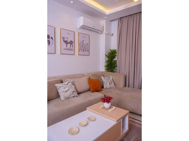 13 e61f51f8-7a5d-4379-913e-5daa57985a9f. jpg