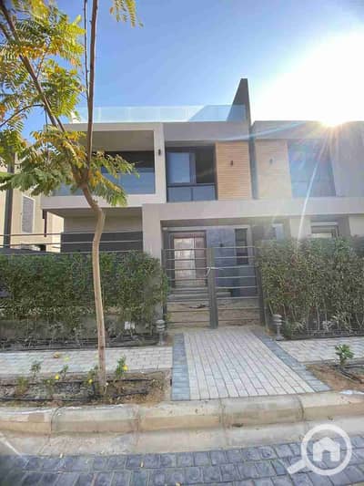 توين هاوس 3 غرف نوم للبيع في مدينة الشروق، القاهرة - IMG_20251008_221023_092. jpg توين هاوس 3 غرف نوم للبيع في مدينة الشروق، القاهرة - IMG_20251008_221023_092. jpg