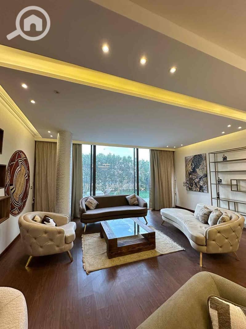 3 48a5fd80-519a-481b-b97f-bf65ae988bd8. jpg