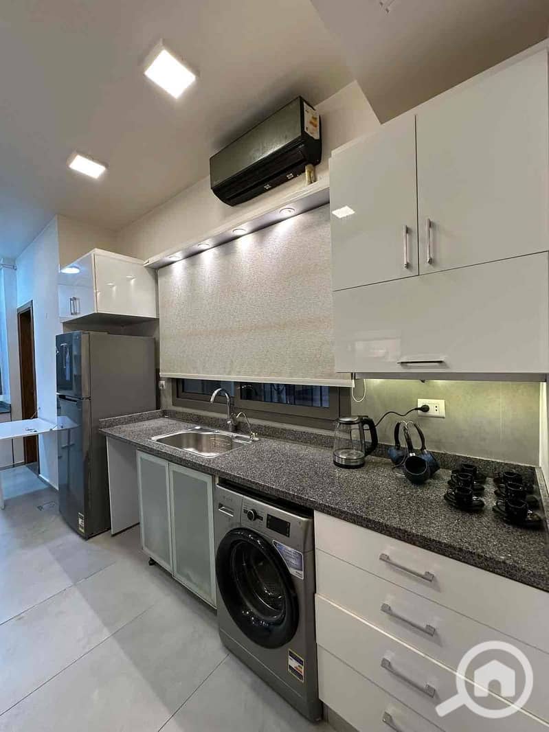 30 f6375a3b-b6f4-4fb0-b454-a1c46fbae359. jpg