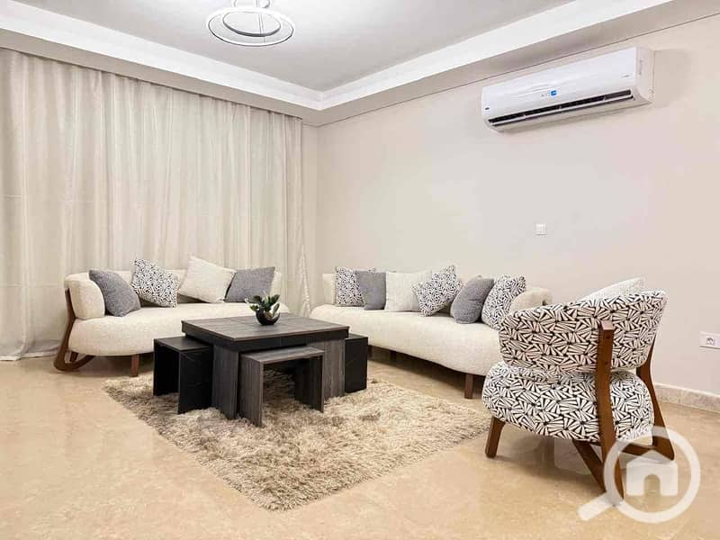 5 7e473105-c13c-43a8-91da-5d423c286b15. jpg