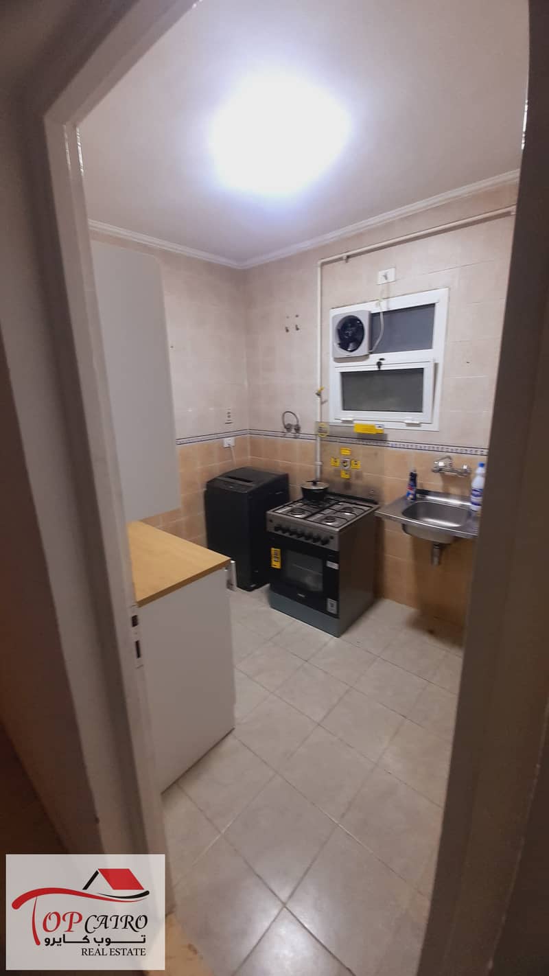 9 f1685f57-93e1-4a0d-b2bd-0a4f27a5b68e. jpeg