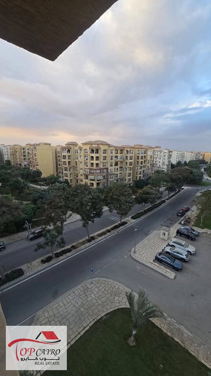 3 635e2a70-6627-4617-8ee6-d063f528eeac. jpeg