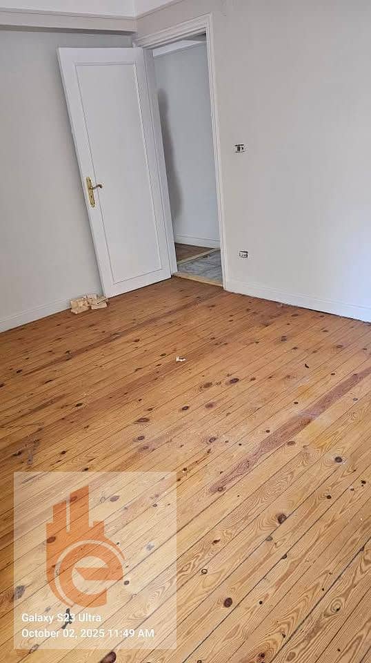 5 559619159_3737468436558999_8204089051851240739_n. jpg