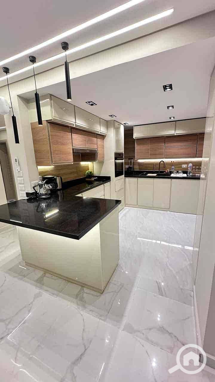 7 452ff2e9-09f7-4660-b6cc-8e61eaf1c3e4. jpg