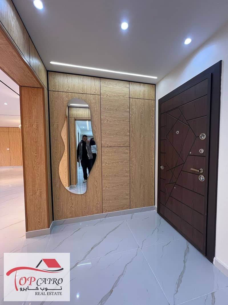 13 7bb664d1-af99-4950-a154-327095396790. jpeg