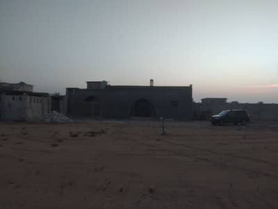 أرض سكنية  للبيع في 6 أكتوبر، الجيزة - للبيع مزرعة في كمبوند الريف الاروبي