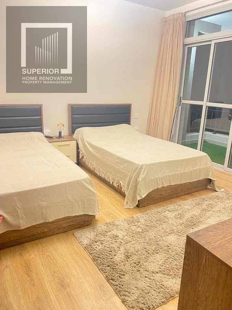 6 e5eee7f8-bf79-4fb4-81a5-590b7551e7b1. jpg