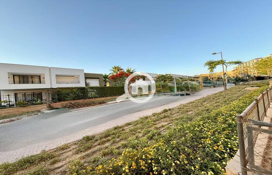 3 WhatsApp Image 2025-12-02 at 5.48. 03 PM. jpeg