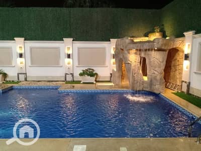 10 Bedroom Villa for Sale in New Cairo, Cairo - WhatsApp Image 2025-12-14 at 15.32. 26_2c6159f4. jpg