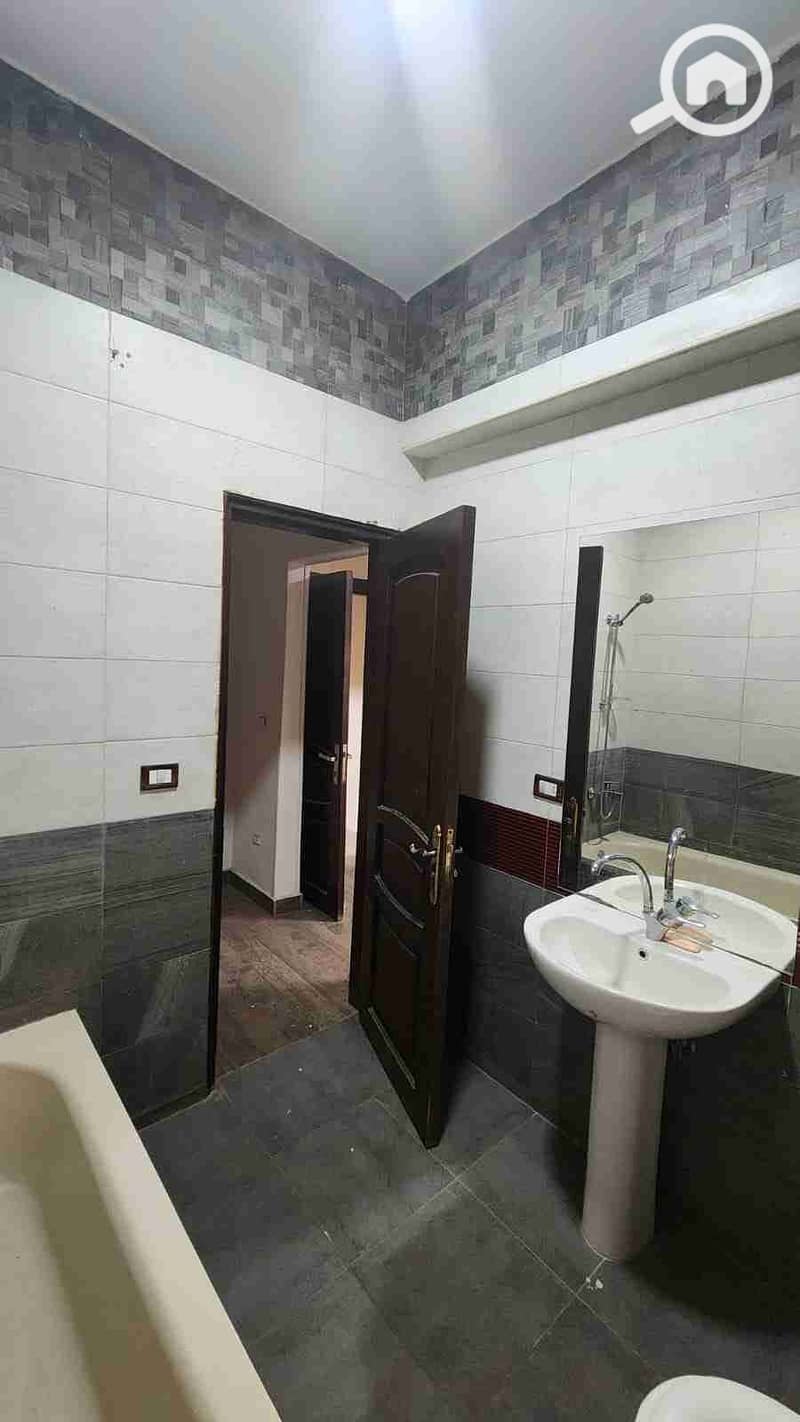 7 IMG-20251212-WA0200. jpg