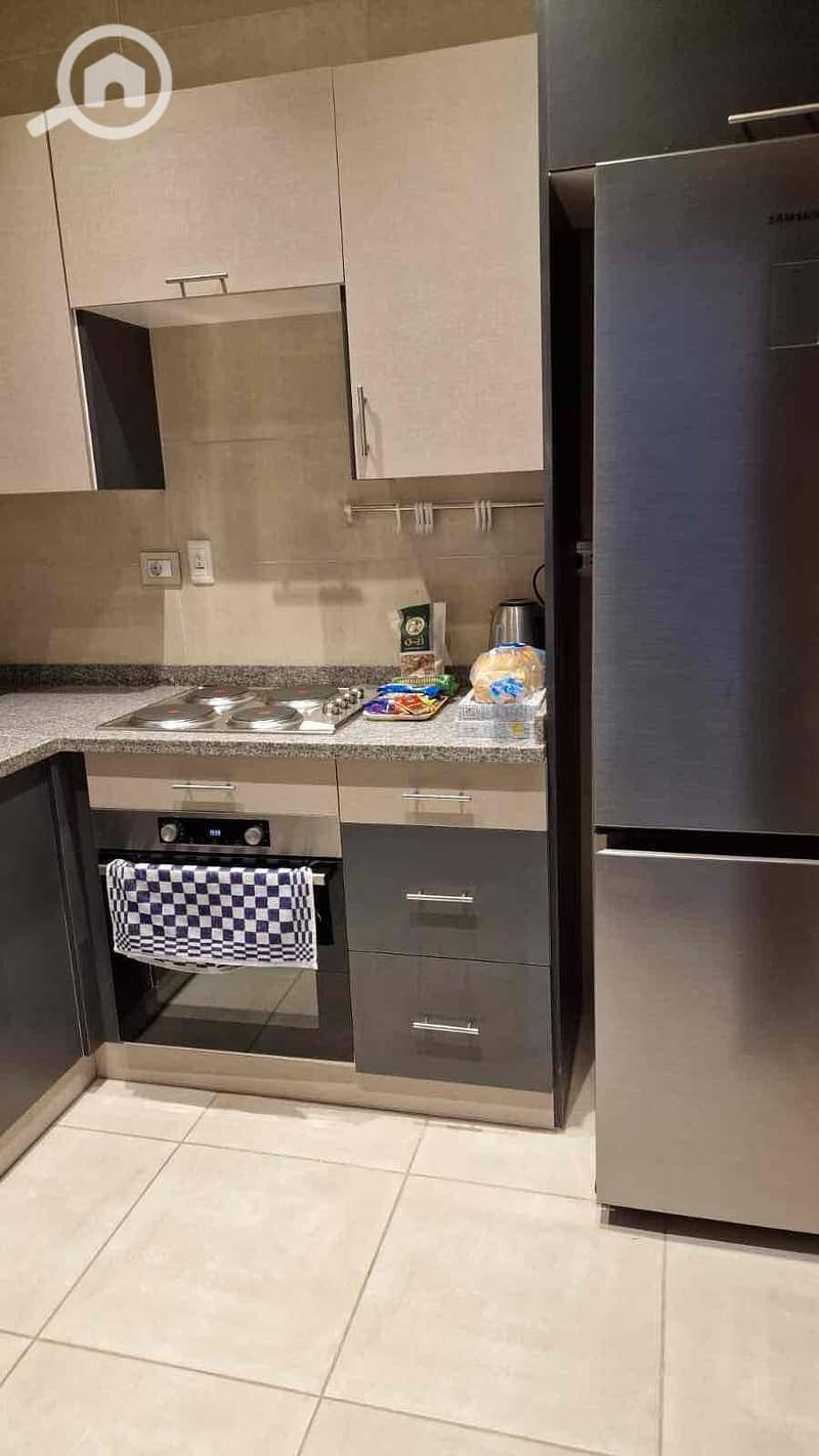 6 4b271fcc-cf9c-4659-abcc-7817463c0b45. jpg