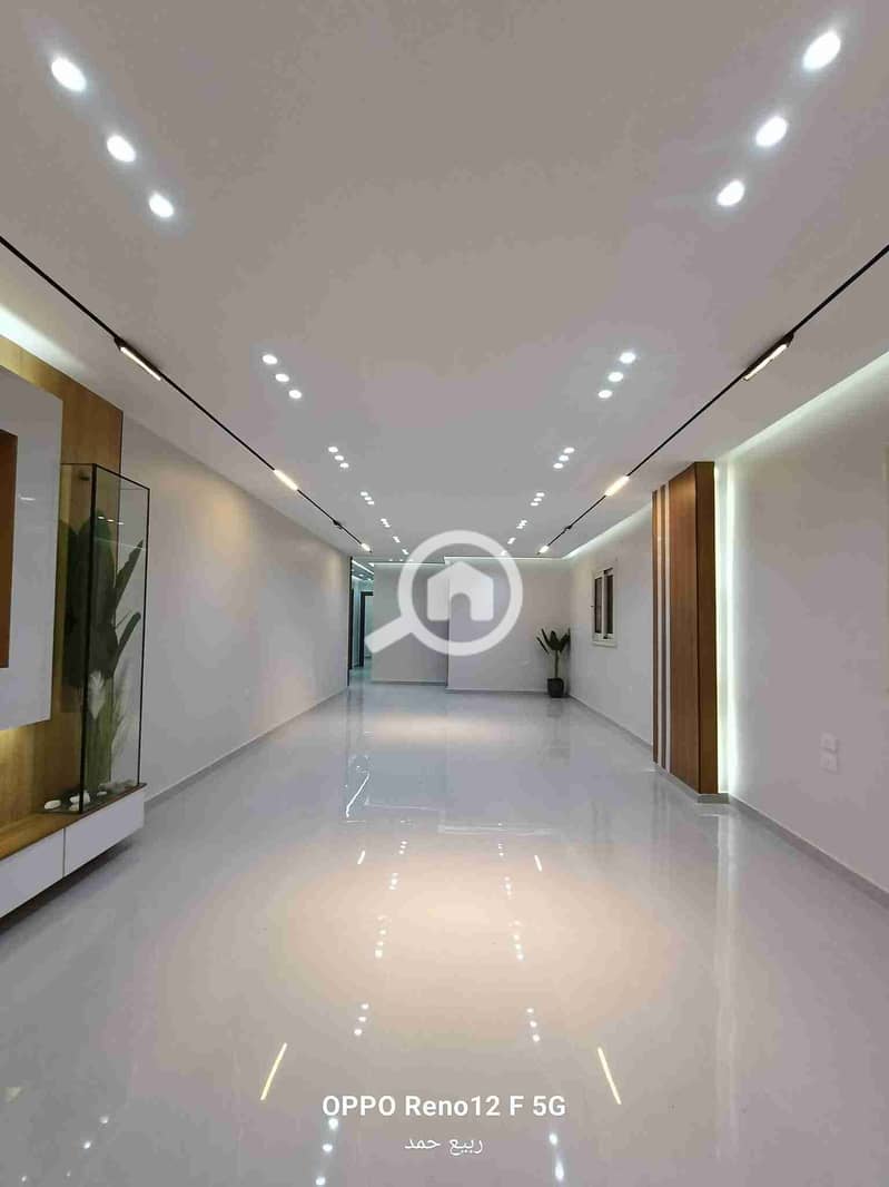 1000666511. jpg 1000666511. jpg