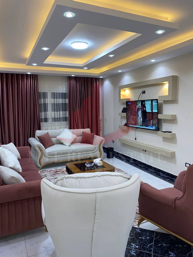 5 WhatsApp Image 2025-12-11 at 18.47. 33 (1). jpeg