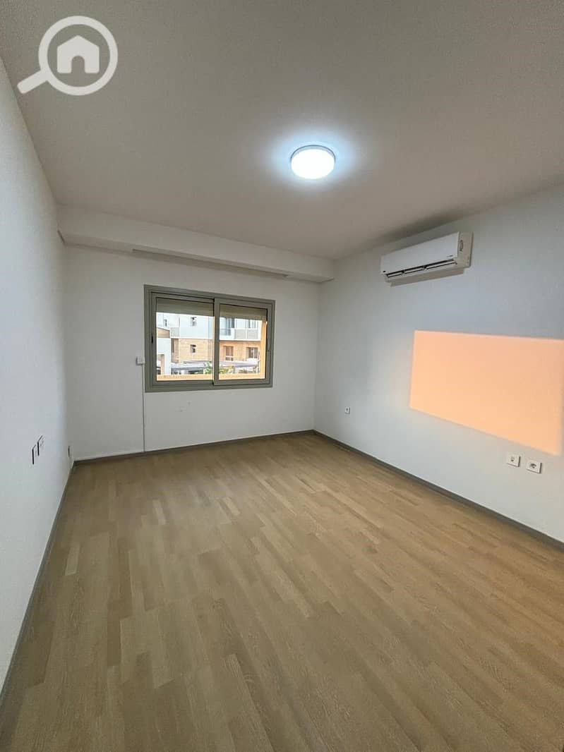 3 6ec1b126-77a7-4506-bfe0-48e823a24a5e. jpg