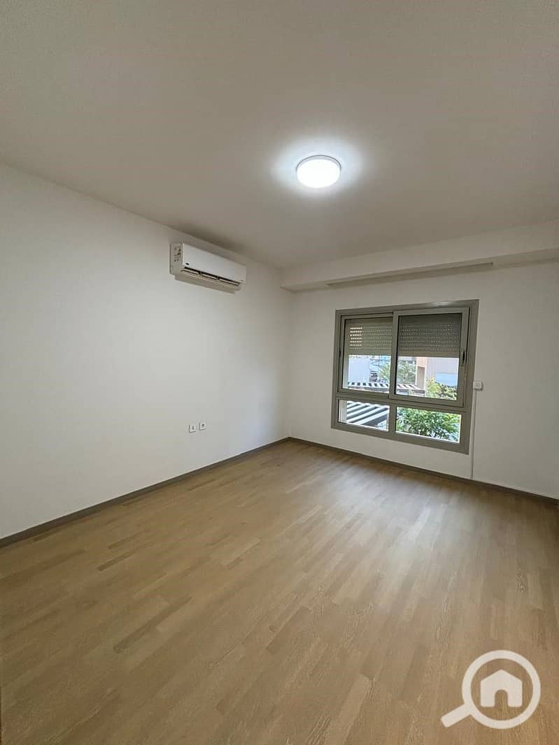 5 9eaf4edd-9805-40e1-aaf1-30c79491a9ec. jpg