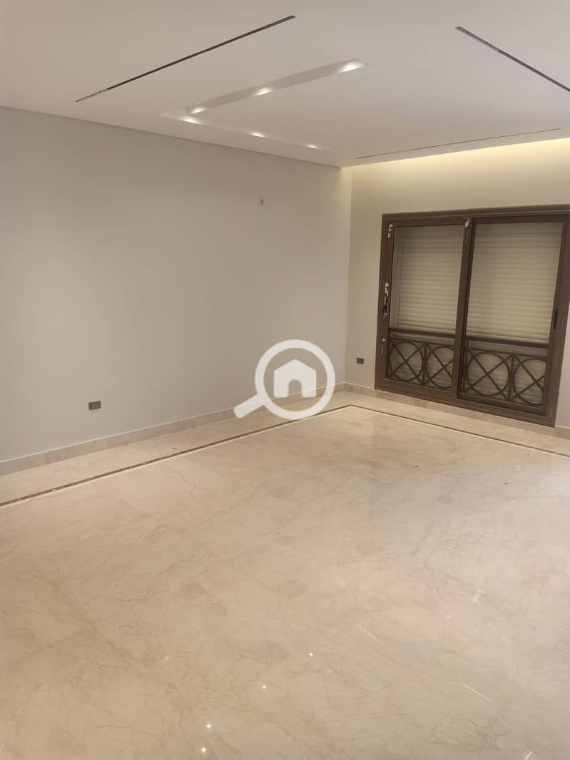 2 1ae0d73a-d7bc-432f-9b2f-33512edba053. jpeg