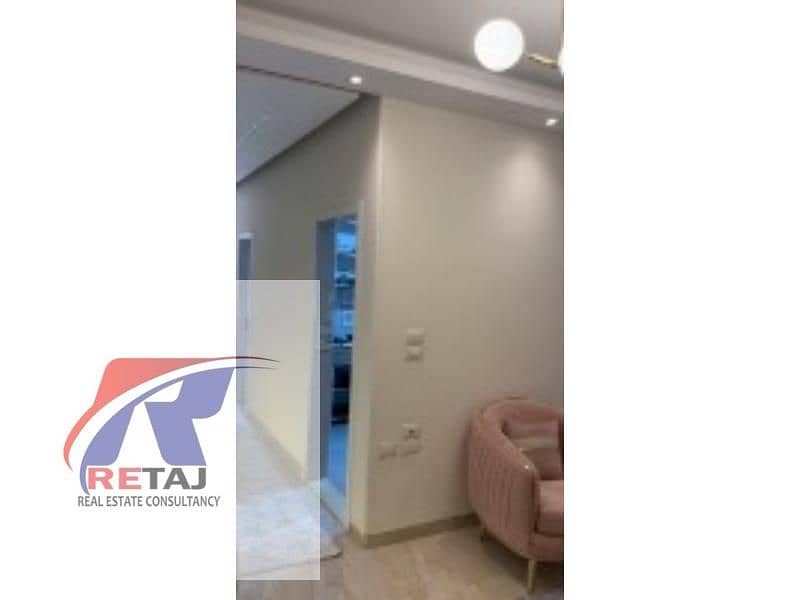 5 247a26c5-5f60-4a6c-9de1-dfed25d73af3. jfif. jpg