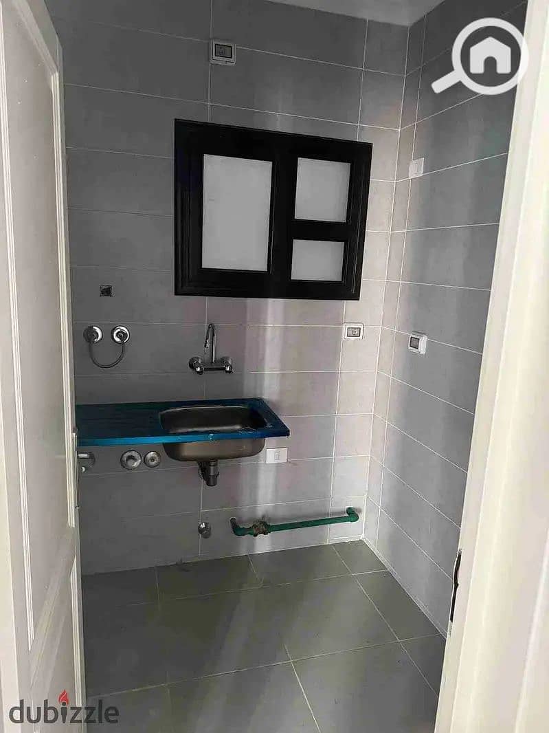 8 IMG-20251020-WA0305. jpg