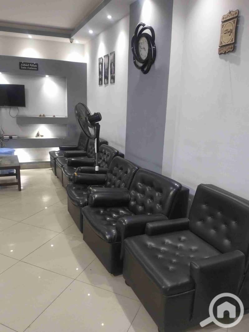 1000317700. jpg 1000317700. jpg