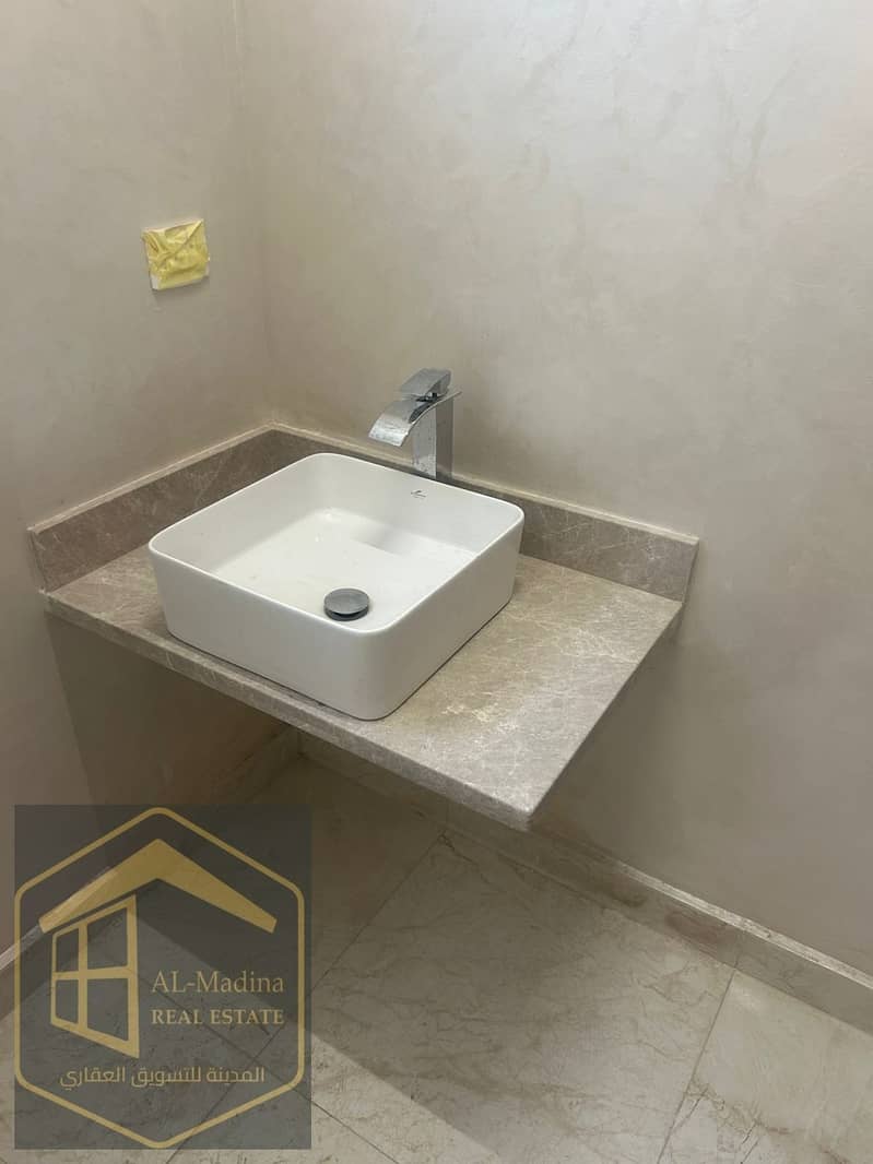 16 WhatsApp Image 2025-12-14 at 17.36. 32. jpeg