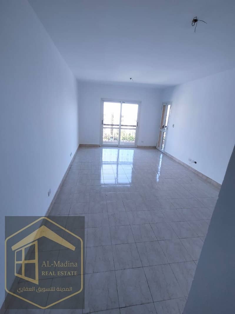 2 WhatsApp Image 2025-12-14 at 19.51. 47. jpeg