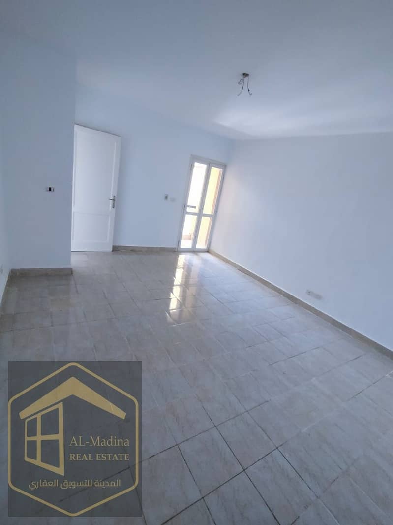 6 WhatsApp Image 2025-12-14 at 19.51. 45. jpeg