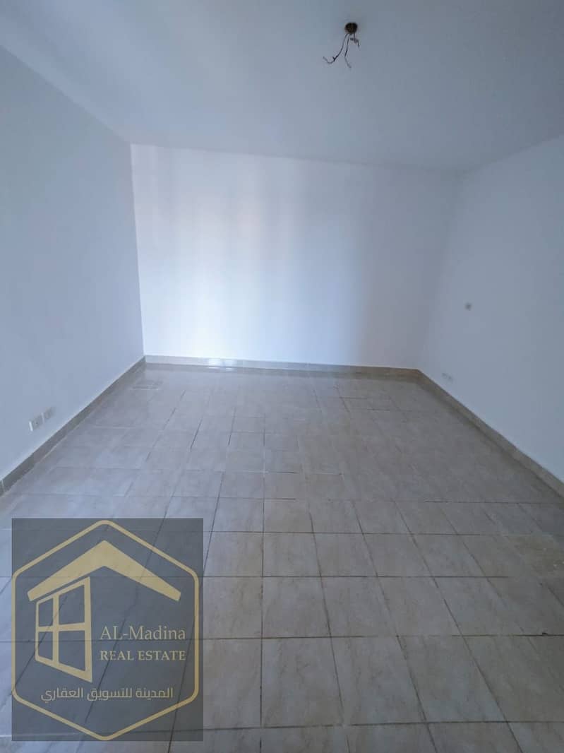 9 WhatsApp Image 2025-12-14 at 19.51. 47 (2). jpeg