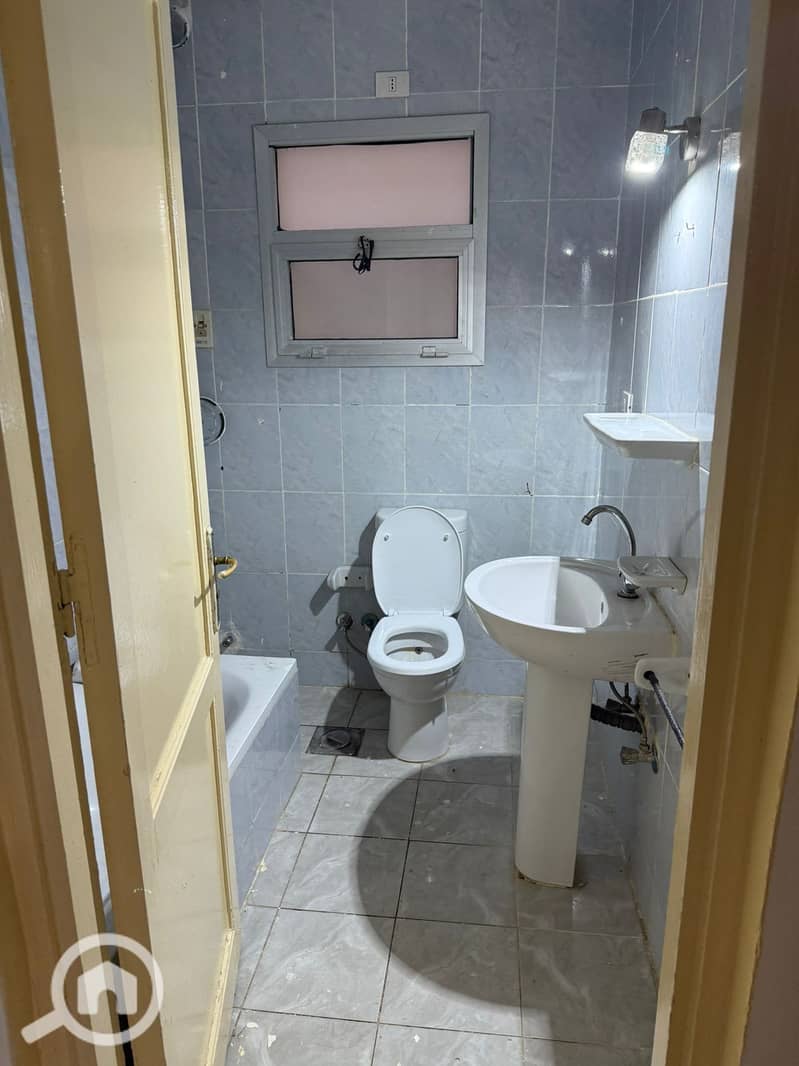 10 WhatsApp Image 2025-12-15 at 10.37. 46 AM. jpeg