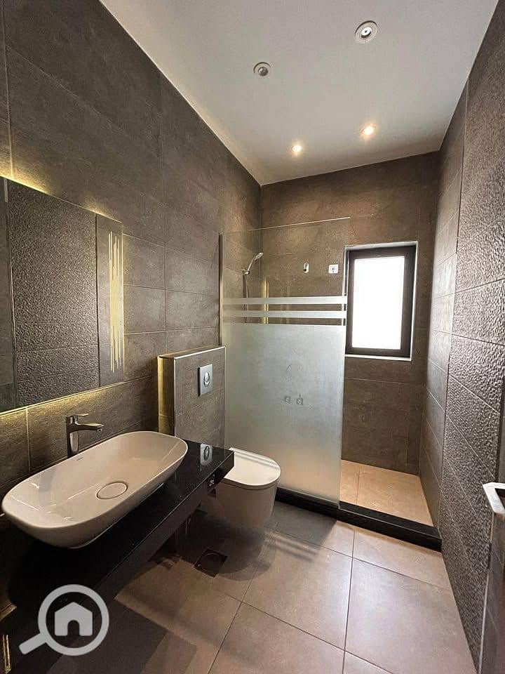 5 567761897_1897127667908968_4153681029507733035_n. jpg