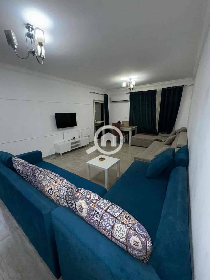 2 b29c4cba-9977-4e29-9eed-3019f6a85fba. jpg