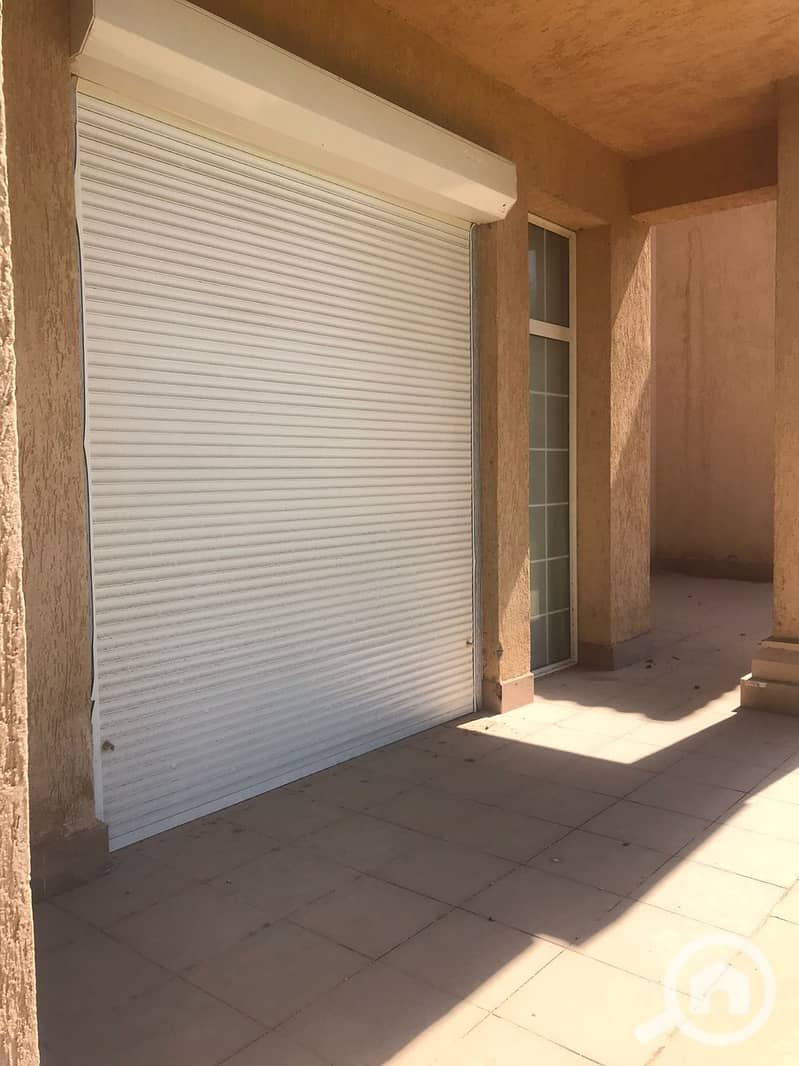 9 706c986d-3523-4ee6-89ed-8518b20edd8e. jpg