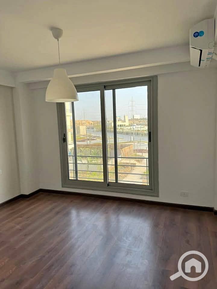 3 585716924_3330554990433076_8412193777368119145_n. jpg