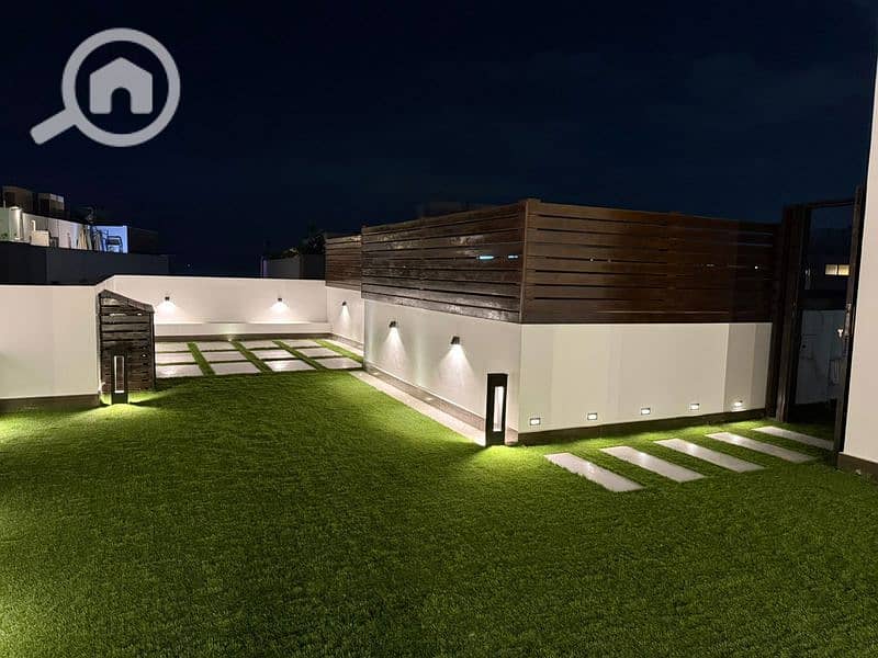 18 6,500,000   _800x600. jpg