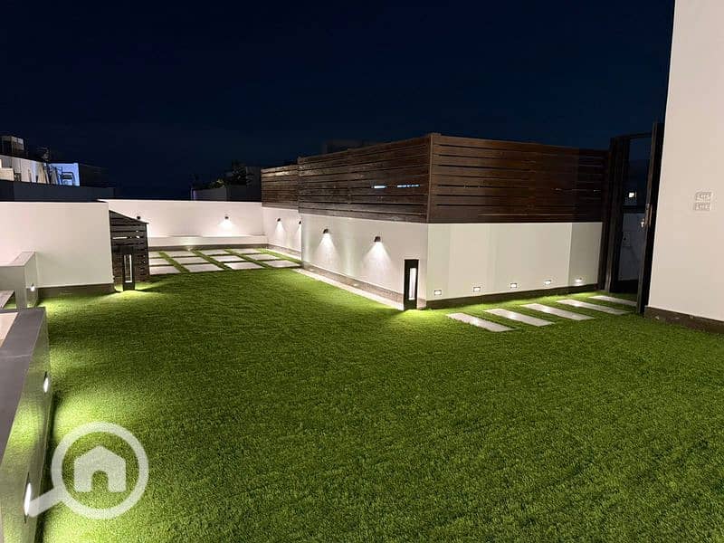 24 6,500,000                               _800x600. jpg