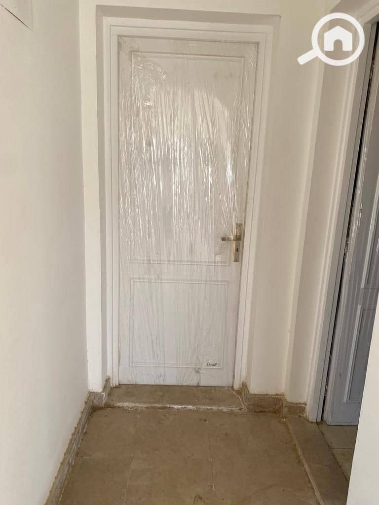 4 29384a17-f8cb-4108-8613-3b9dff0bcc31. jpg