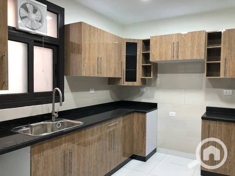 5 534997097_1123157363022680_2907330059601642164_n. jpg