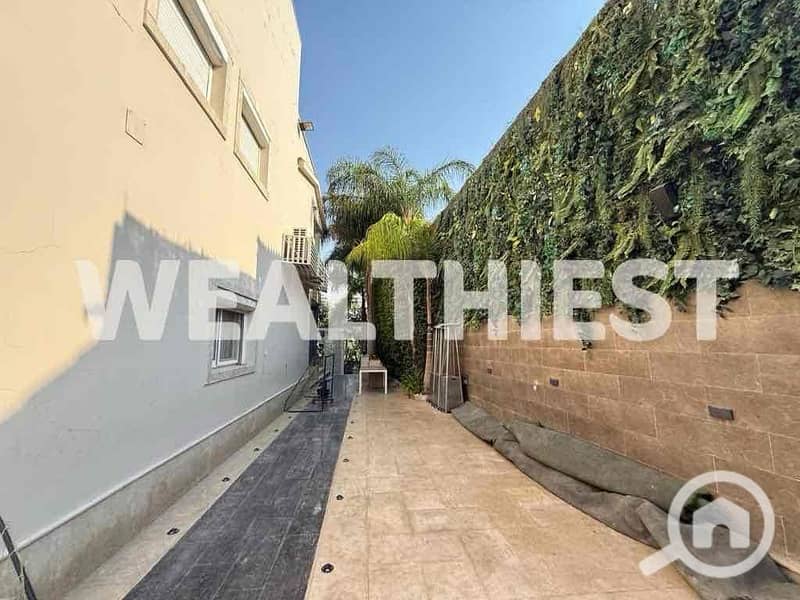 30 668abfac-824d-4980-a334-b2144dd3ac9d. jpg